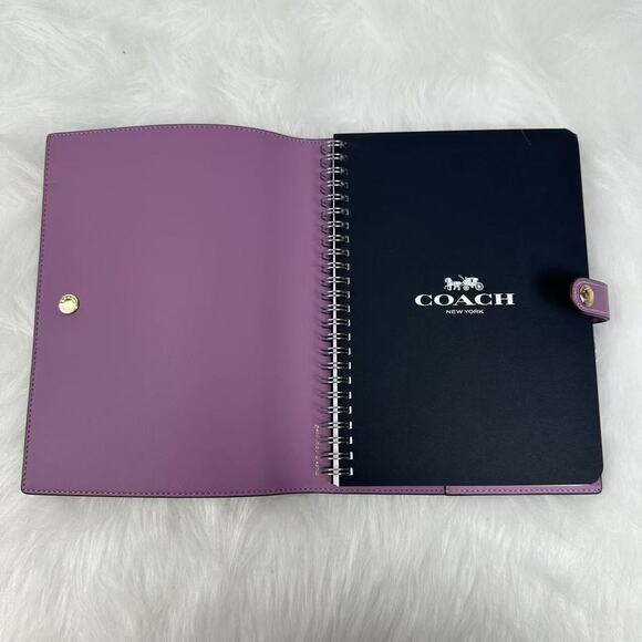 Coach Notebook in Floral print In Canvas Lilac multi CBM00 NWT - Picture 3 of 4